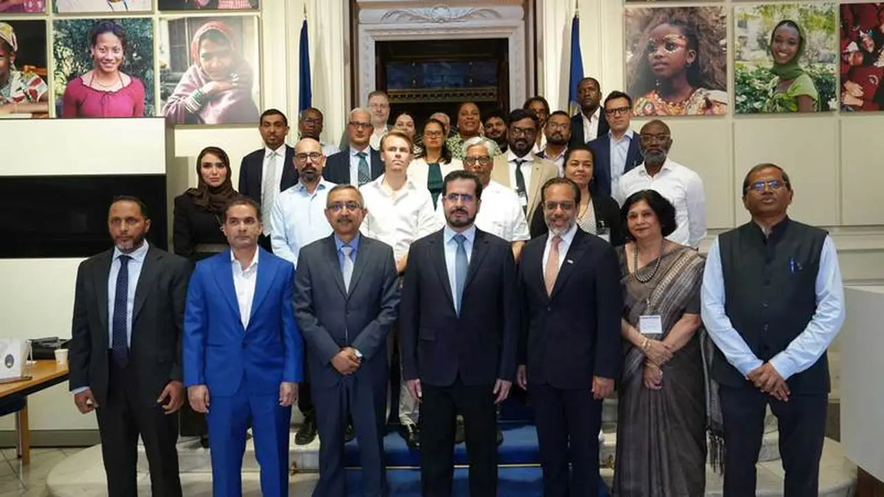 المعادن الحيوية تعزز أساس اقتصاد الطاقة النظيفة وفقًا لتصريحات الطاير